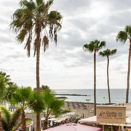 Playa De Americas - Oceanfront *